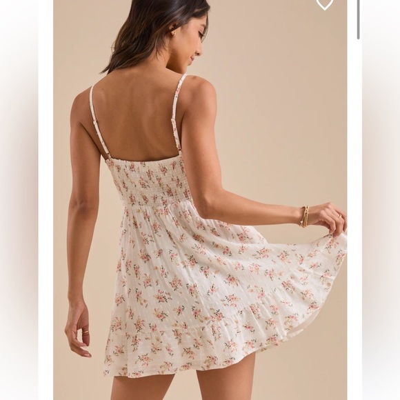 New with tags Altar’d state Penelope floral mini dress - Picture 2 of 5